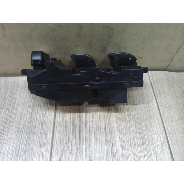 スペーシア DAA-MK53S パワーウインドウスイッチ ハイブリッドG R06A