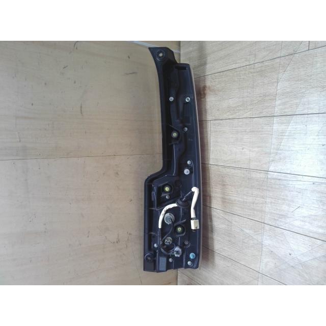 ムーヴ DBA-LA150S 左 テールランプ テールレンズ カスタム X ハイパー