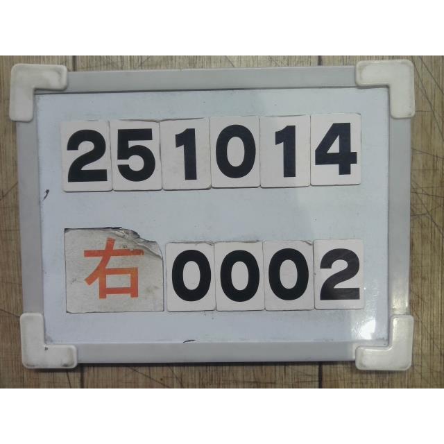 カムリ DAA-AVV50  右ヘッドライト 右ヘッドランプ ハイブリッド Gパッケージ 2AR-FXE  218 コイト 33-150 81145-33850の画像