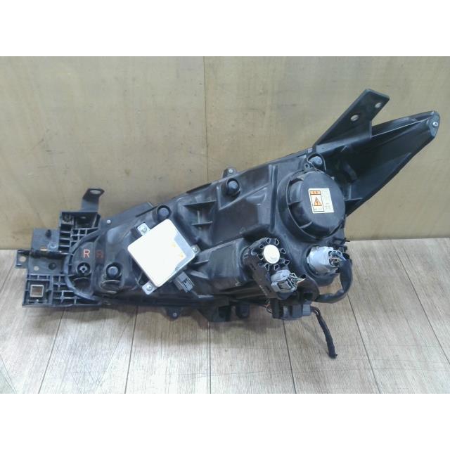 アクセラ LDA-BM2FS  右ヘッドライト 右ヘッドランプ XD SH-VPTR  41V スタンレー W1362 B45C-51-031Aの画像