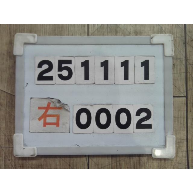 アクセラ LDA-BM2FS  右ヘッドライト 右ヘッドランプ XD SH-VPTR  41V スタンレー W1362 B45C-51-031Aの画像