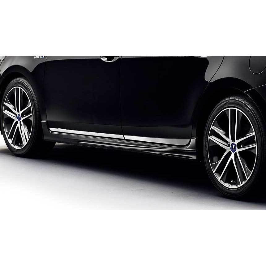 プリウスαモデリスタサイドドアガーニッシュD2655ー34310 左ドア2枚用 