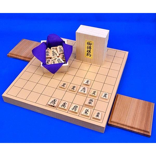 黄楊上彫駒、将棋盤セット 将棋セット 新桂1寸卓上将棋盤セット(将棋駒黄楊上彫駒・新桂駒台