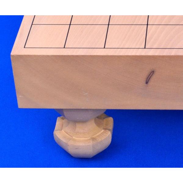将棋セット 本桂2寸足付将棋盤セット【特売品】(木製将棋駒新槙 将棋セット 本桂2寸足付将棋盤セット【特売品】(木製将棋駒新槙