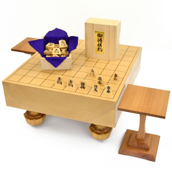 将棋セット 本桂3寸足付将棋盤セット【特売品】(将棋駒黄楊錦旗