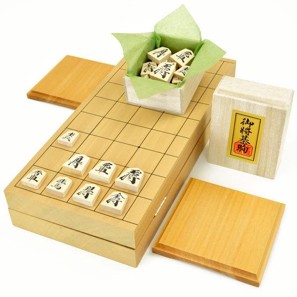 将棋セット 新桂10号折将棋盤セット(木製将棋駒樺材優良押し駒・駒台