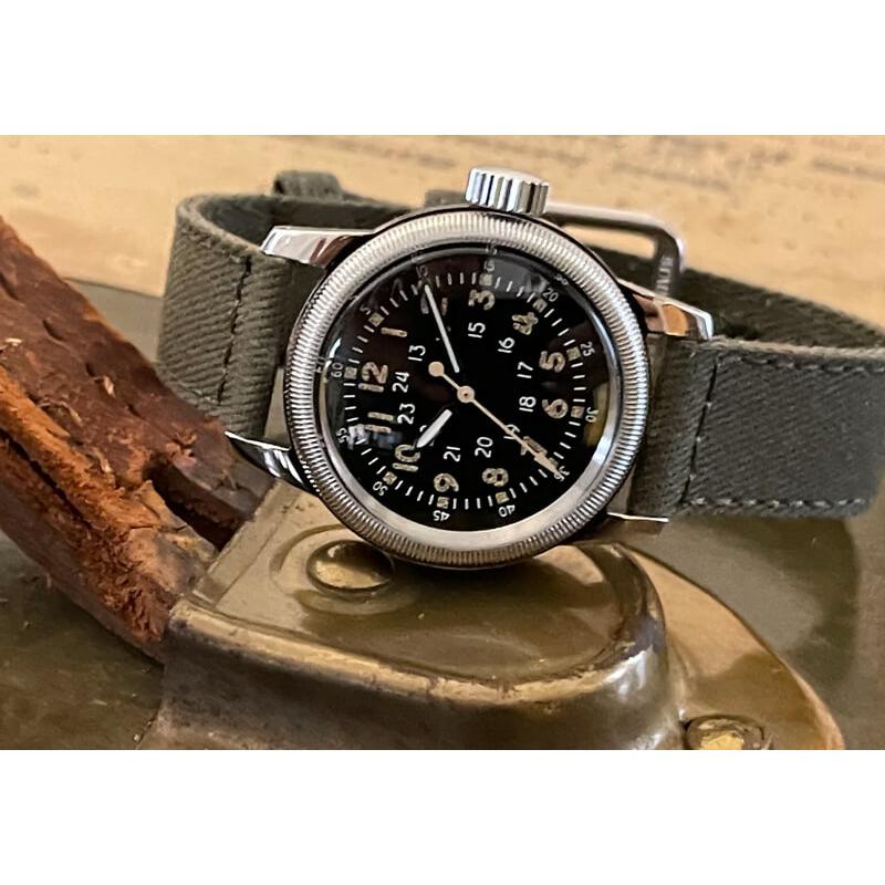 M.R.M.W. (Montre Roroi Militaly Watch/モントルロロイ ミリタリー