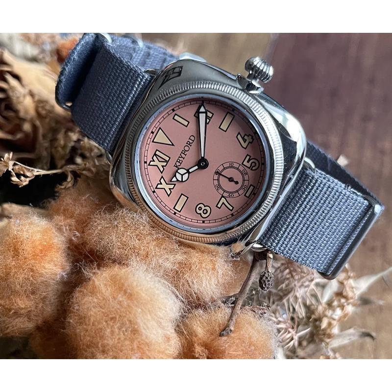 時計 Montre Roroi California DialCushionWatch 楽天市場】【クリーナープレゼント】 M.R.M.W. モントルロロイ