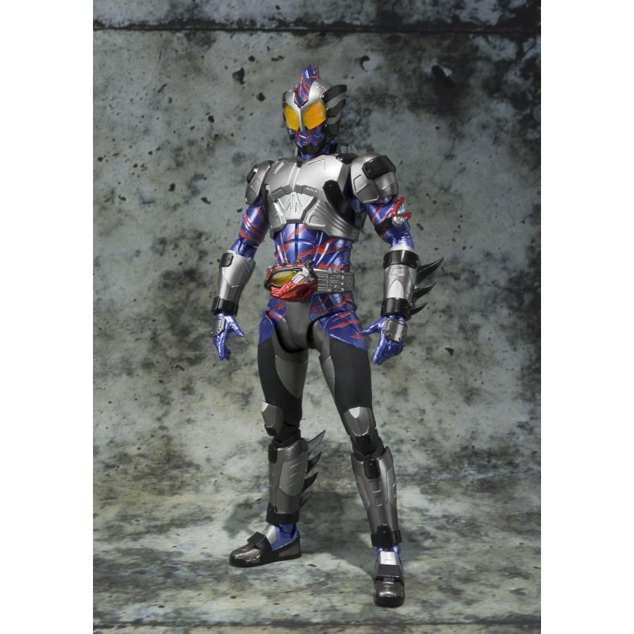 BANDAI S.H.フィギュアーツ 仮面ライダーアマゾンズ アマゾン