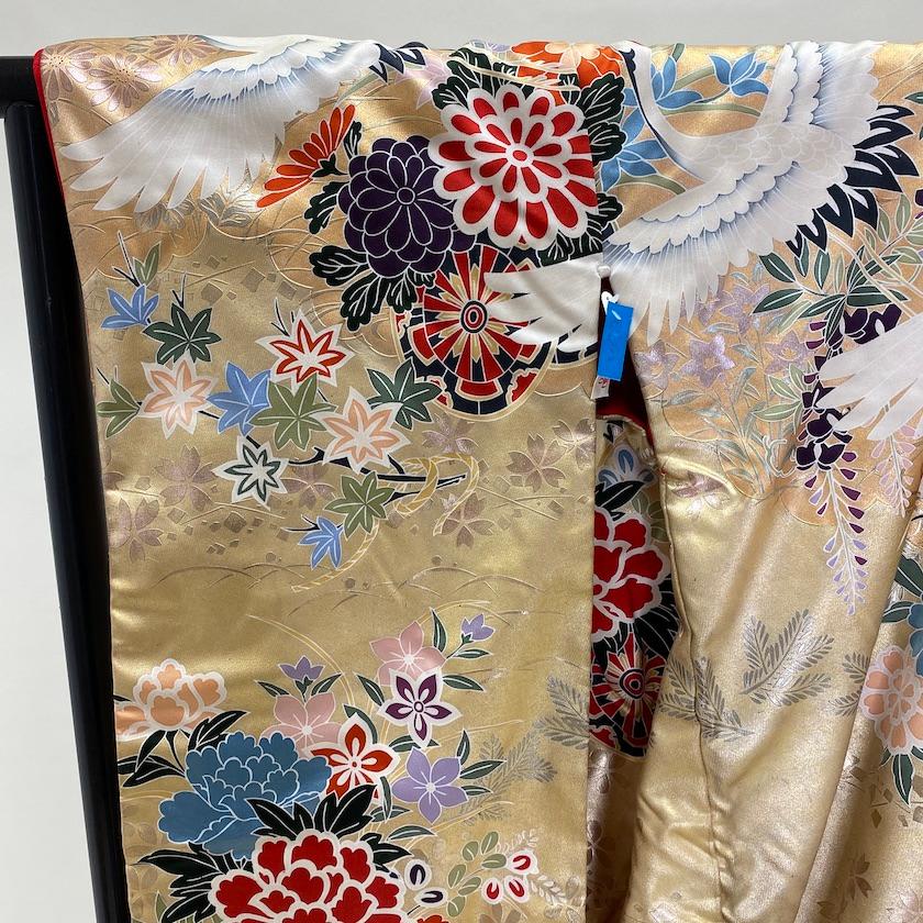 色打掛 金 撮影用 結婚式　花嫁衣装 打掛　裄66m　身丈190cm　美品　 Mサイズ　1713 色打掛 金 撮影用 結婚式 花嫁衣装 打掛 裄66m 身丈190cm 美品 Mサイズ
