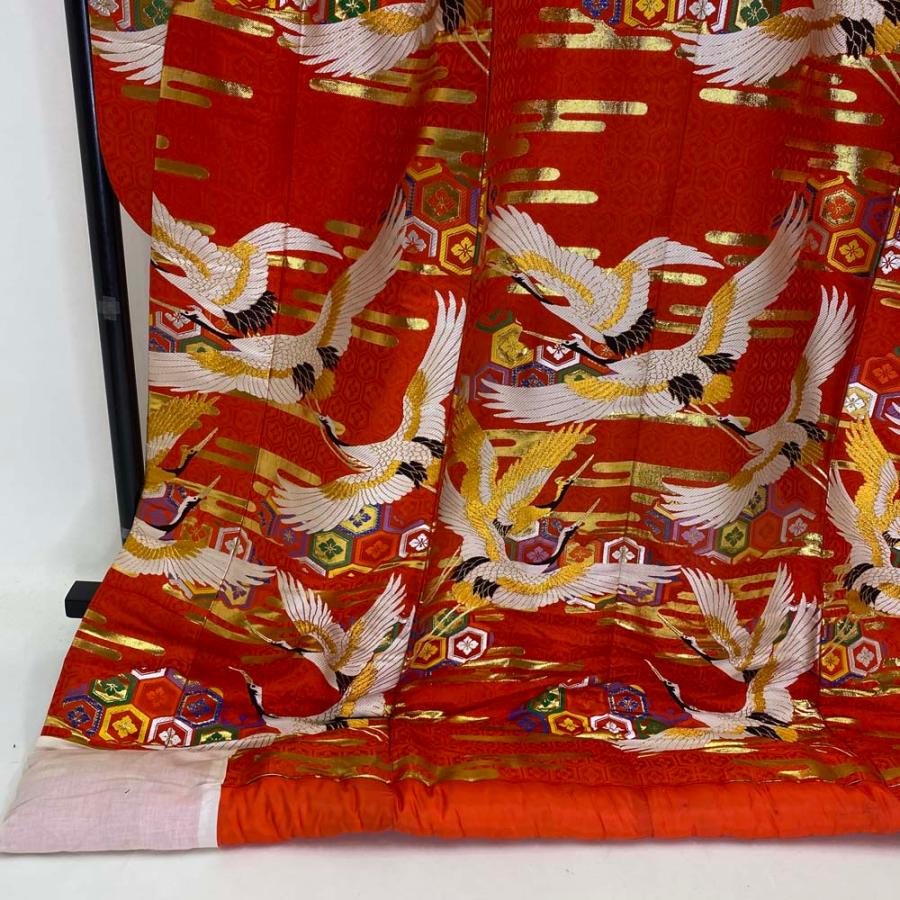 色打掛 正絹 鶴 刺繍 金 オレンジ  打掛 Mサイズ 裄66 花嫁衣裳 婚礼 リサイクル 中古 ブライダル ウエディング 着物 4028 色打掛 正絹 鶴 刺繍 オレンジ 金 打掛 Lサイズ 裄67 花嫁衣裳 婚礼