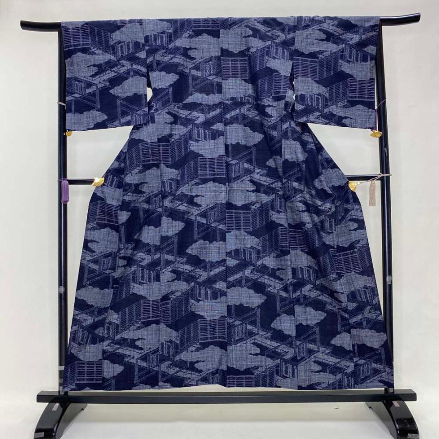 紬 単衣 正絹 紺 可愛い 風景画 お洒落着 普段着 夏着物 裄66cm 身丈167cm M サイズ 2741 紬 単衣 正絹 紺 可愛い 風景画 お洒落着 普段着 夏着物 裄66cm 身丈