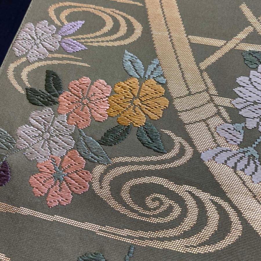 刺繍 抹茶色 六通柄袋帯 色無地 訪問着 付け下げ 中古 礼装 正絹