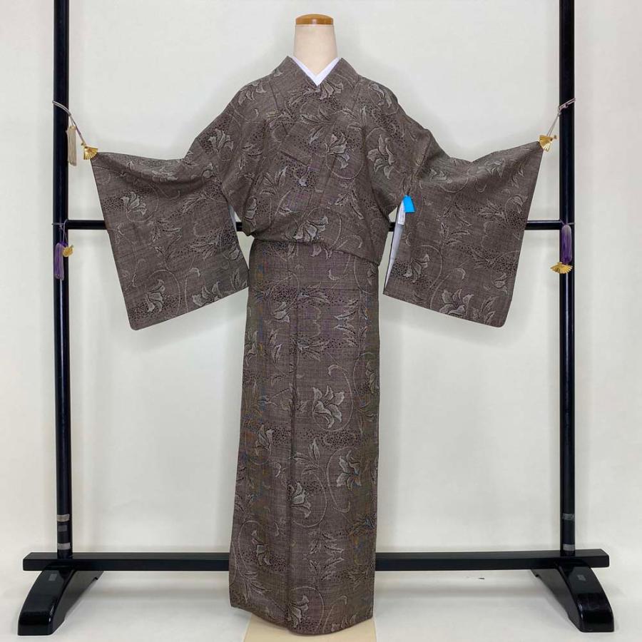 大島紬 泥大島紬 裄65.5cm 身丈163.5cm 前幅24cm 後幅29cm 9マルキ 洒落着 3296 大島紬 泥大島紬 裄67cm 身丈159cm 前幅24.5cm 後幅29.5cm 7マルキ洒落