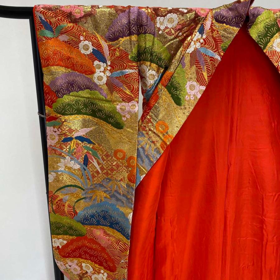 色打掛 正絹 鶴 刺繍 赤 金 打掛 Mサイズ 裄66 花嫁衣裳 婚礼
