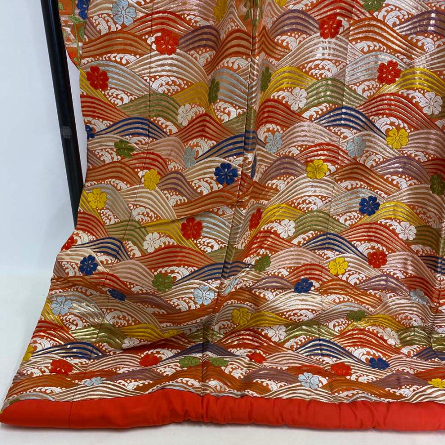 色打掛 正絹 鶴 刺繍 オレンジ 白 打掛 Mサイズ 裄65 花嫁衣裳 婚礼 リサイクル 中古 ブライダル ウエディング 着物 3964 色打掛 正絹 鶴 刺繍 オレンジ 白 打掛 Mサイズ 裄65 花嫁衣裳 婚礼