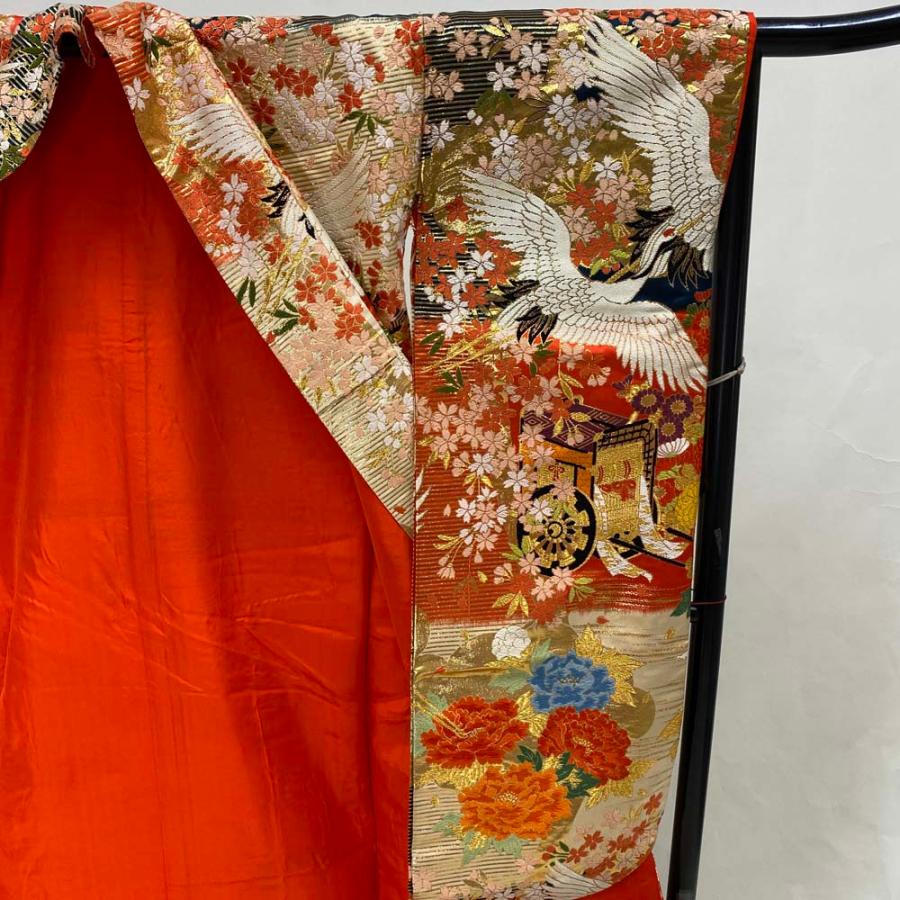 色打掛 正絹 鶴 刺繍 金 打掛 Mサイズ 裄66.5 花嫁衣裳 婚礼