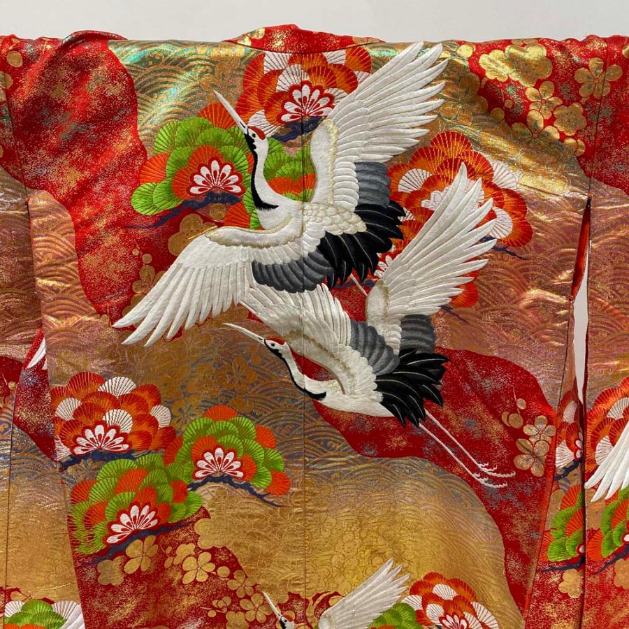 色打掛 正絹 鶴 刺繍 金 赤 打掛 Mサイズ 裄66 花嫁衣裳 婚礼 リサイクル 中古 ブライダル ウエディング 着物 3984 色打掛 正絹 鶴 刺繍 金 赤 打掛 Mサイズ 裄66 花嫁衣裳 婚礼