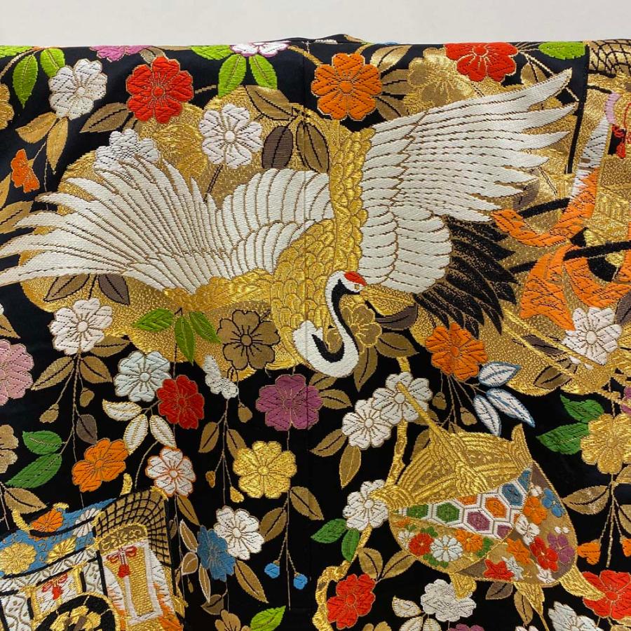 豪華な色打掛 金色 鶴と花の刺繍 【公式通販】