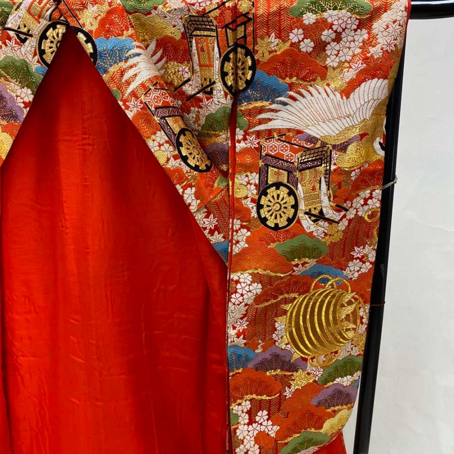 色打掛 正絹 鶴 刺繍 金 赤 打掛 Mサイズ 裄66.5 花嫁衣裳 婚礼 リサイクル 中古 ブライダル ウエディング 着物 3996 d421f8e37034ffc4d84387f823d686