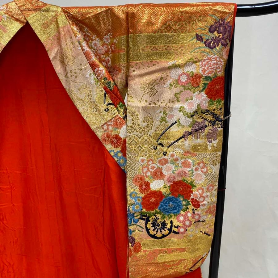 色打掛 正絹 鶴 刺繍 金 赤 打掛 Mサイズ 裄66 花嫁衣裳 婚礼 リサイクル 中古 ブライダル ウエディング 着物 4013 色打掛 正絹 鶴 刺繍 赤 金 打掛 Mサイズ 裄66 花嫁衣裳 婚礼