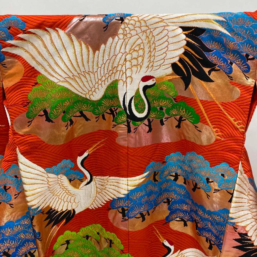 色打掛 正絹 鶴 刺繍 金 打掛 Mサイズ 裄65 花嫁衣裳 婚礼 リサイクル