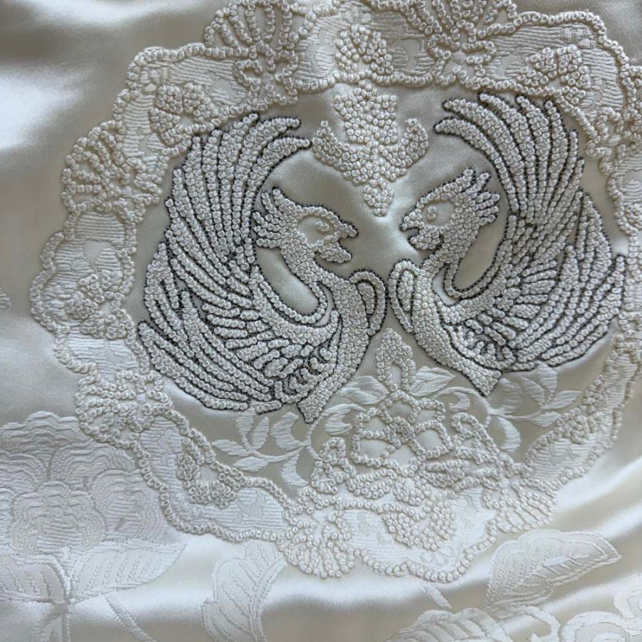 白打掛 中国三代刺繍 相良刺繍 サガラ刺繍 正絹 裄66cm 身丈187cm 白  