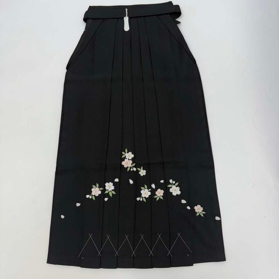 袴 L size 紐下丈94cm 行灯袴 卒業袴 女性用袴 刺繍 黒 中古 4748 袴 L size 紐下丈94cm 行灯袴 卒業袴 女性用袴 刺繍 黒 中古 4748 : 祥