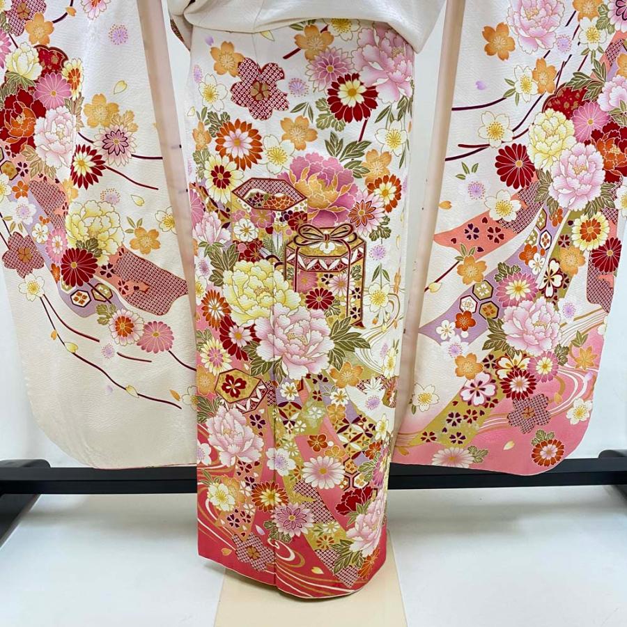 振袖 中古 白 正絹 古典 裄68.8cm 身丈172cm 美品 L サイズ 成人式