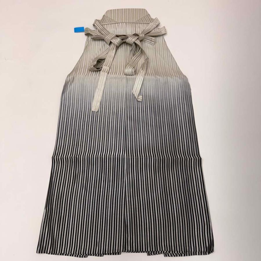 袴 行灯袴 男袴 L-2L size 紐下丈90cm 男性用袴 黒 白 銀 成人式袴  中古 5319 袴 行灯袴 男袴 L-2L size 紐下丈90cm 男性用袴 黒 白 銀 成人式袴