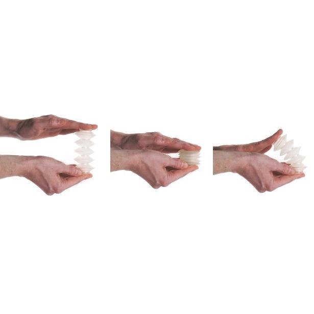 Formlabs エラスティック50A レジン V1(曲げ伸ばしに強いゴムライク ショアA硬度50度  Elastic 50A Resin 1L) |  | 02