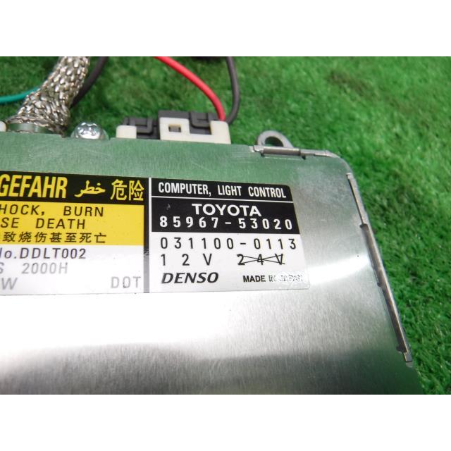 ヴィッツ DBA-NCP91 ライトコントロールユニット/バラスト RS