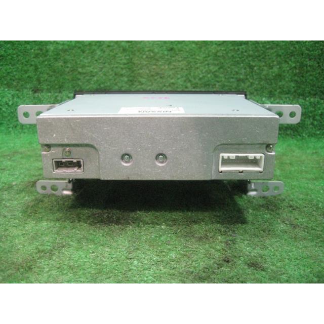 マーチ DBA-K13 オーディオ/CDデッキ S NAR HSAE HS-C5482/B8185-89950