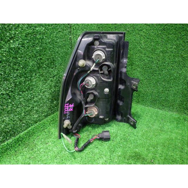 パジェロ ADC-V98W 右テールランプ/テールライト ロングスーパー