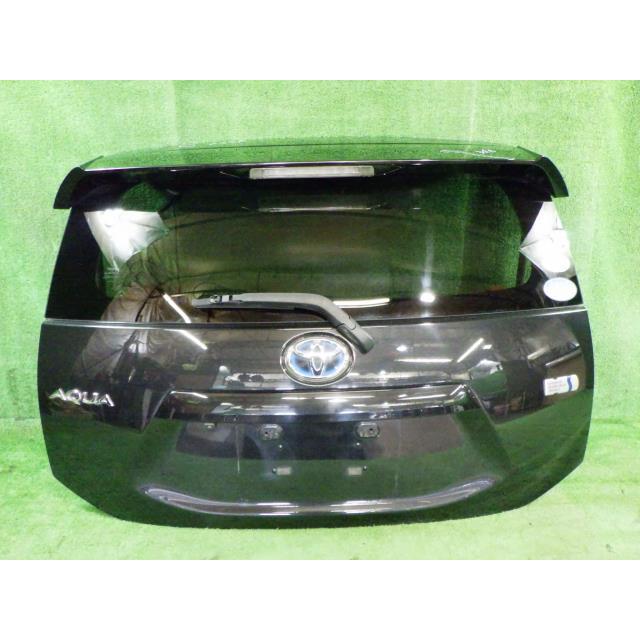 アクア DAA-NHP10 バックドア/リアゲート G 209 アサヒ M2L2 67005  