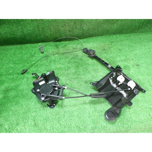 ヴォクシー DBA-ZRR75W 左パワースライドドアモーター ZS 煌2 4WD 8人 