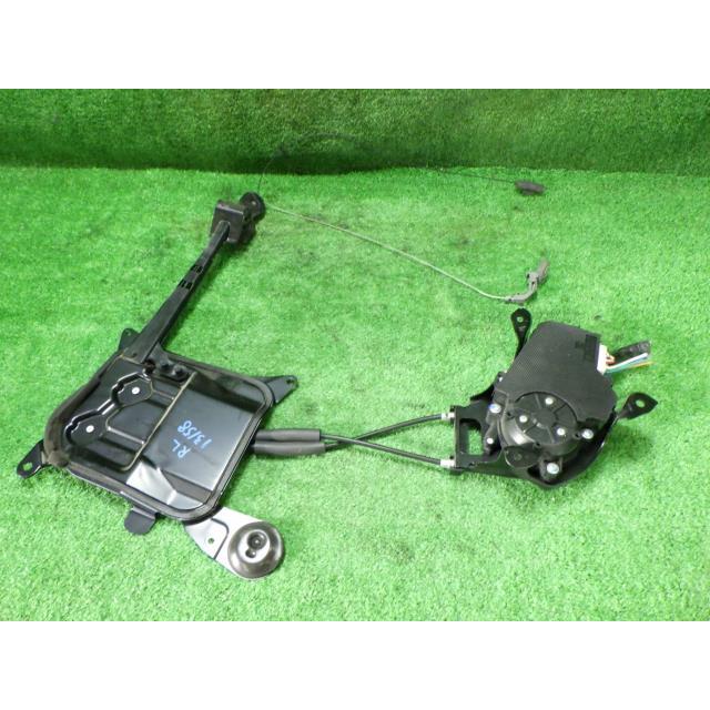 ヴォクシー DBA-ZRR75W 左パワースライドドアモーター ZS 煌2 4WD 8人 