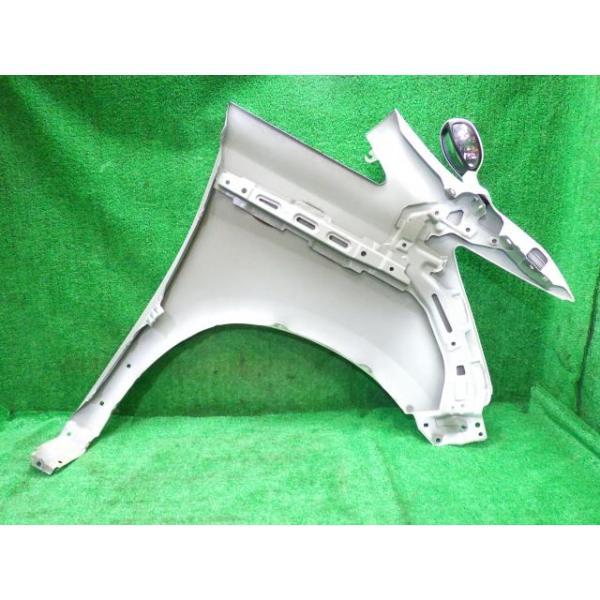 トヨタ（TOYOTA） ヴェルファイア GGH25W 左フロントフェンダー 3.5Z G 