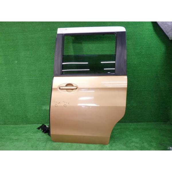 スペーシア MK42S 左リアドア X デュアルカメラ ディスチャージ 4WD ニホンイタ M28Q8 68701-81M01 A1C スズキ（SUZUKI） スペーシア MK42S 左リアドア X デュアルカメラ