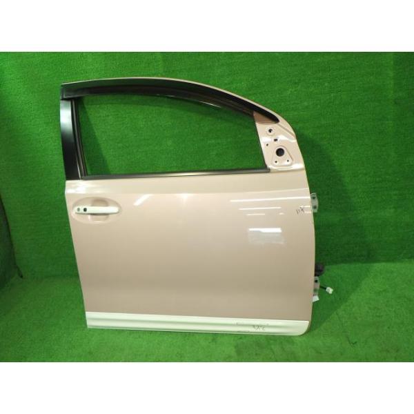 パッソ KGC30 右フロントドア プラスハナ アサヒ M2H3K 67001-B1100 X82 トヨタ（TOYOTA） パッソ KGC30 右フロントドア プラスハナ アサヒ