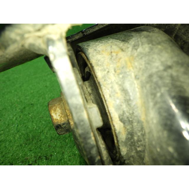 自動車 エクストレイル LDA-DNT31 左RナックルハブASSY 55502-JG02C 263045