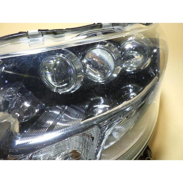 トヨタ（TOYOTA） コーティング済 レクサス LS UVF45 左ヘッドランプ
