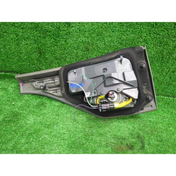トヨタ（TOYOTA） エスティマ AHR20W 左フィニッシャーパネル X 4WD 7 