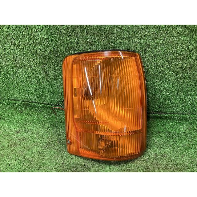 スバル　サンバー　ヘッドライト ウインカー サンバー GD-TV2 右ターンシグナルランプ/ウインカーレンズ VB 4WD 955