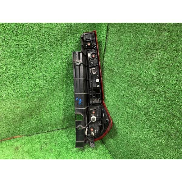 トヨタ（TOYOTA） ルーミー M910A 左テールランプ・テールライト G