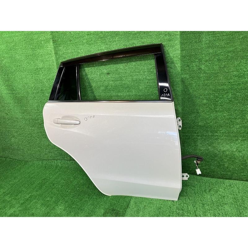 SUBARU レヴォーグ VM4 右リアドア 1.6GTアイサイト プラウド  