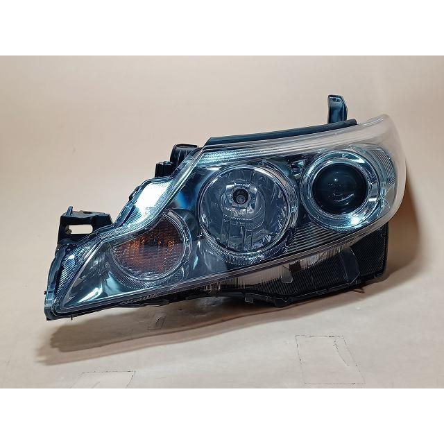トヨタ（TOYOTA） コーティング済 エスティマ ACR55W 左ヘッドランプ 
