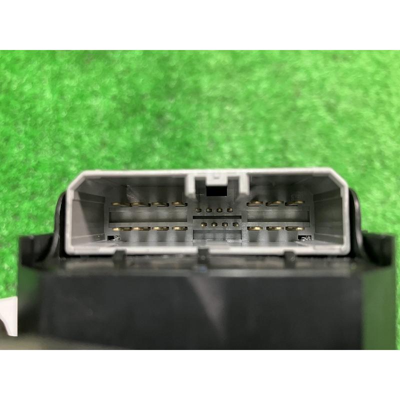 CR-Z ZF1 パワーウインドウスイッチパネル　 カーボン調　ZF2 ホンダ CR-Z ZF1 パワーウインドウスイッチパネル カーボン調 ZF2