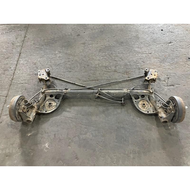 キューブ Z12 リアアクスルビーム 15X インディゴ+プラズマ 55501-1FU0A RAH 日産（NISSAN） キューブ Z12 リアアクスルビーム 15X インディゴ+