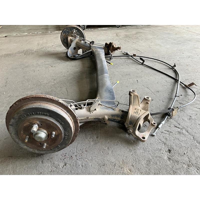 ホンダ（HONDA） フリード GB3 リアアクスルビーム GH 7人 42100-SYY